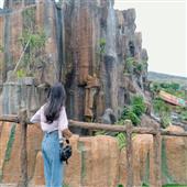 Yu