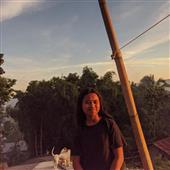 LẠ