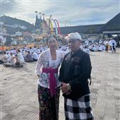 Tỷ