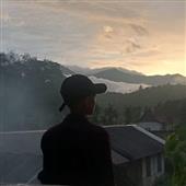 Tr