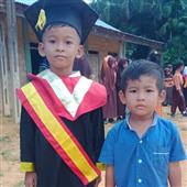 Thế 