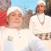 Sự T
