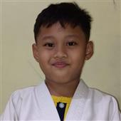 nư