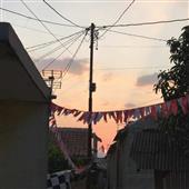 Và