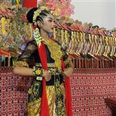 Tỷ