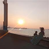 Ngườ