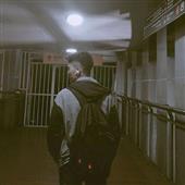 Cr