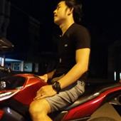 NỮ
