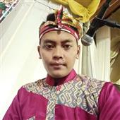 Tỷ P