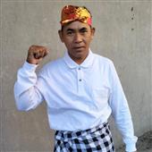 NỮ H